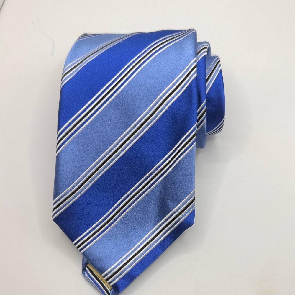 Vtg Countess Mara Mens Tie Classic Blue Striped‎ Tie 58.8” X 3.9”